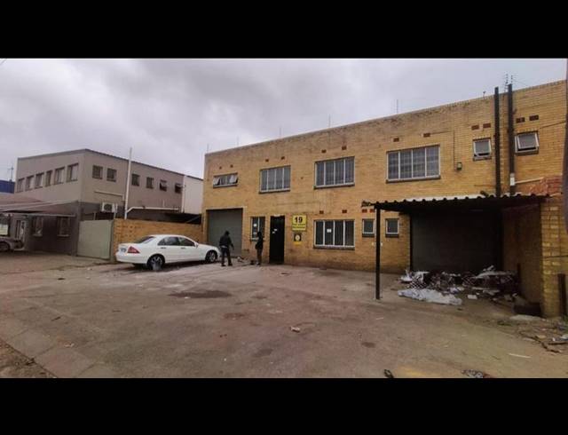 INDUSTRIAL FOR SALE IN GERMISTON CENTRAL